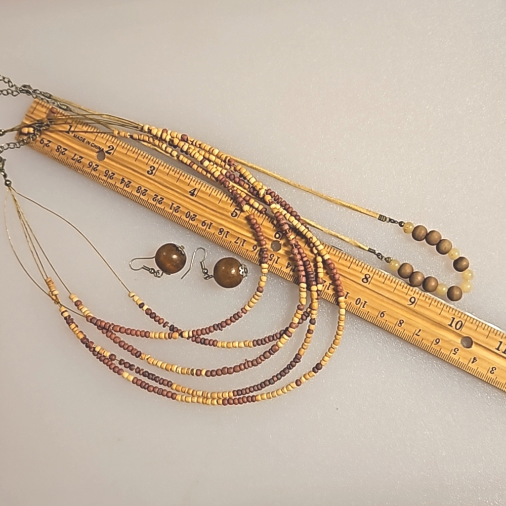 Lot of 9 pc. of 2 necklaces 1 earring 6 bracelets bag #1 faux wood tan natural - Picture 2 of 11